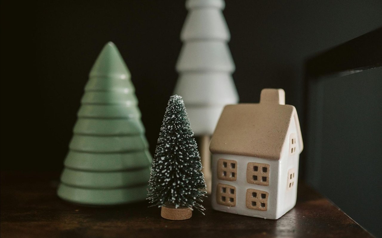 Holiday Decorating Trends in Shippan Point: Elevate Your Home This Season