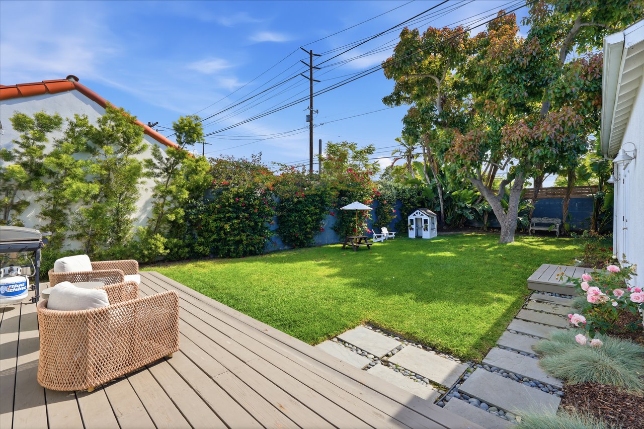 8410 Alverstone Avenue