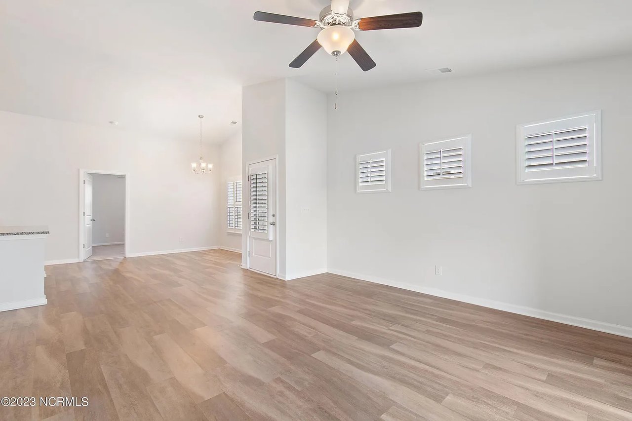 1974 Coleman Lake Dr