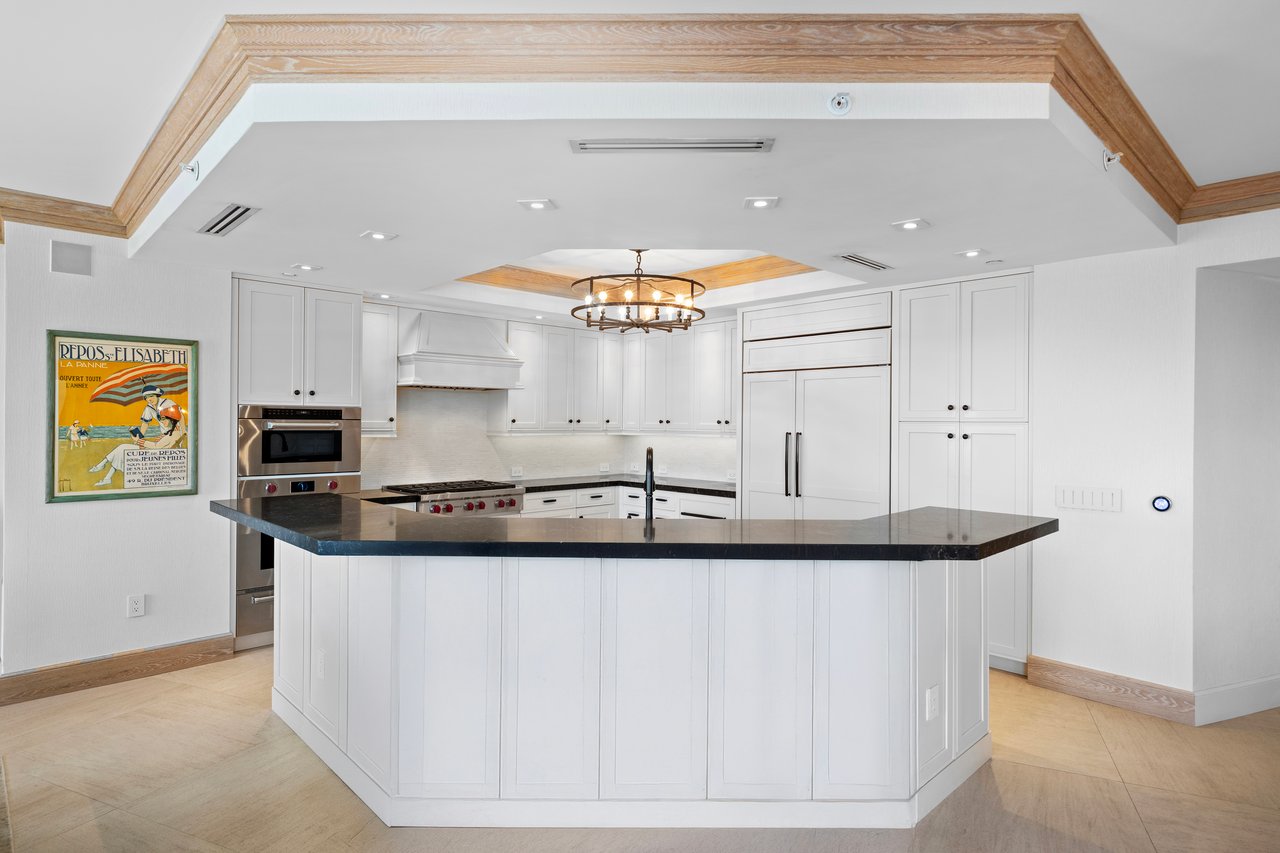 6000 Island Blvd # 1803