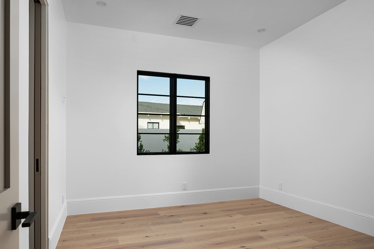 6312 E CALLE DEL PAISANO