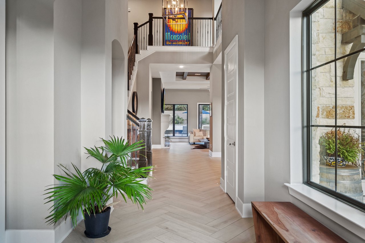 107 Bisset Court
