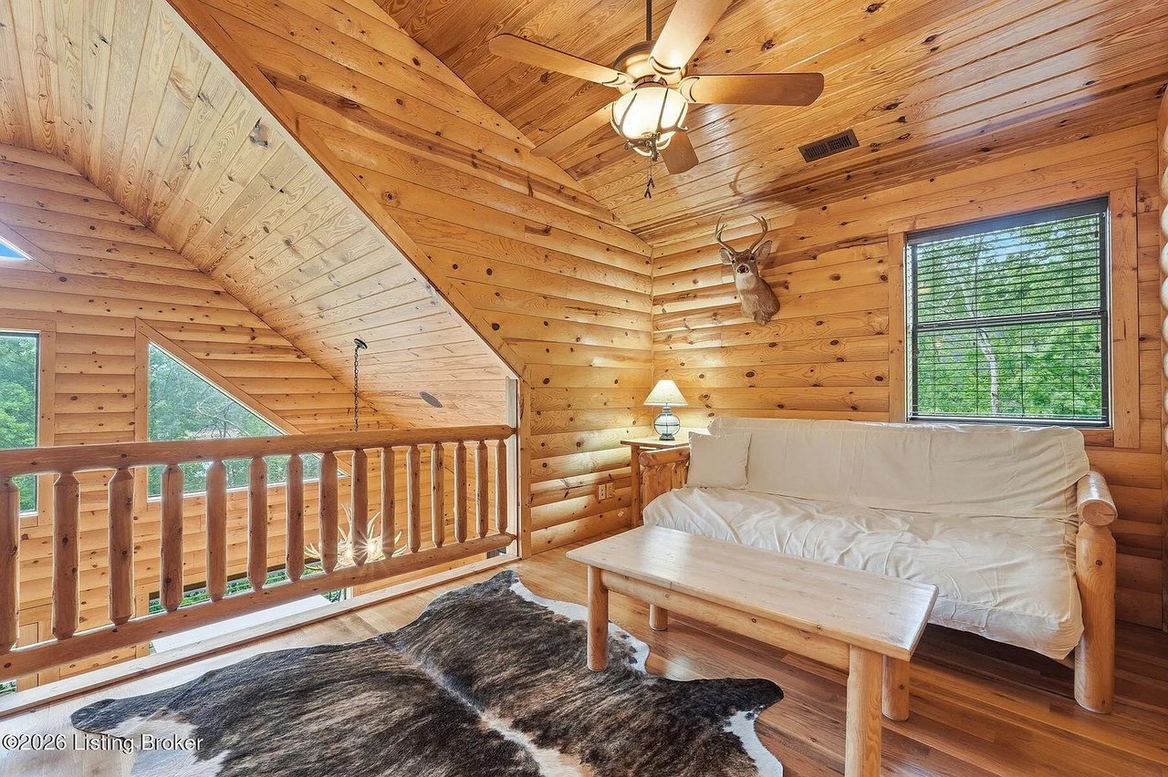 29 River Run Ln