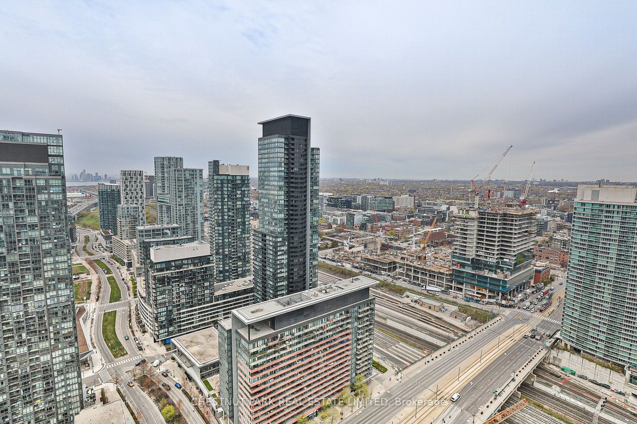 PENTHOUSE WITH THE PERECT VIEWS
