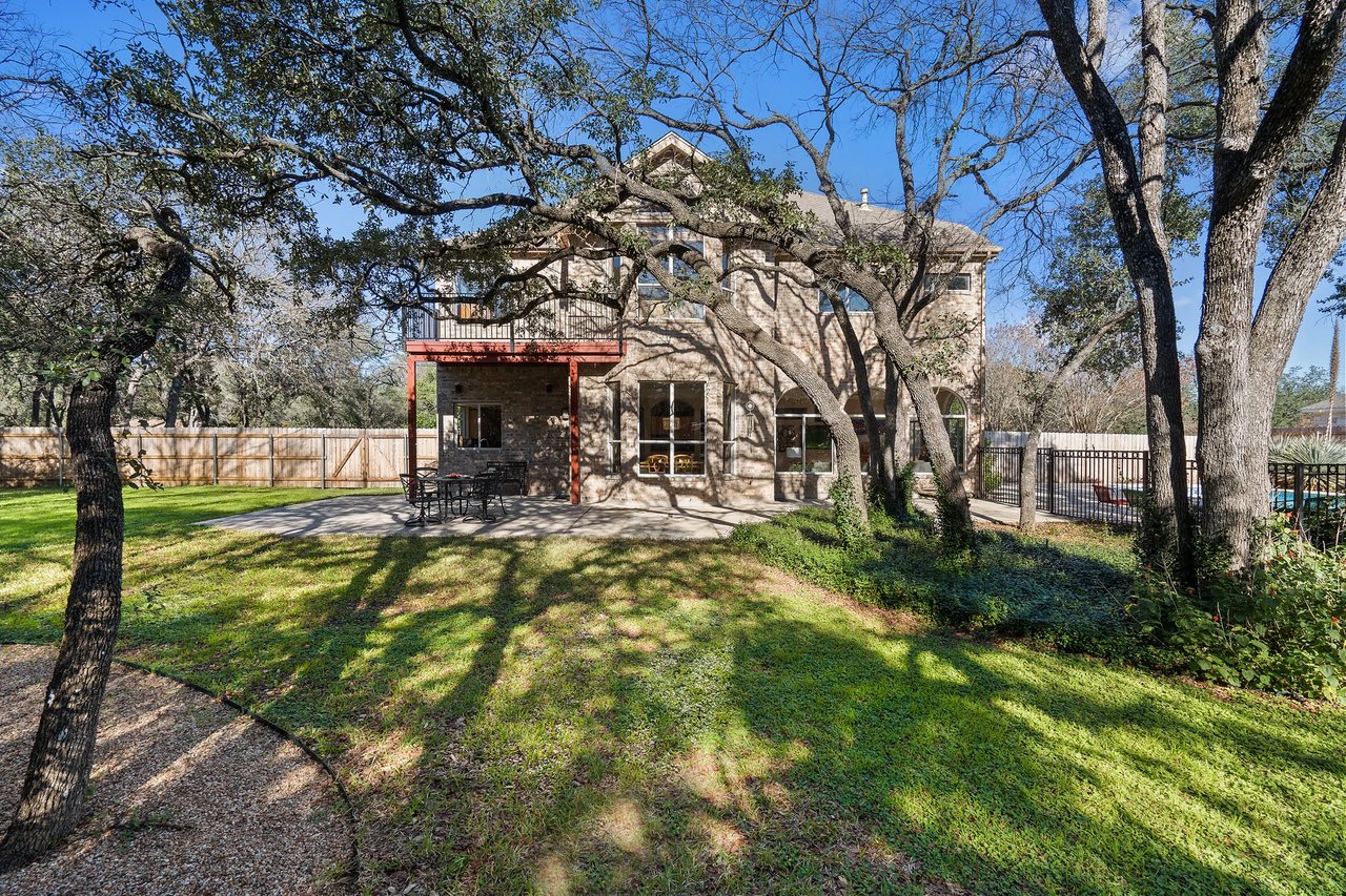 3813 McNeil Dr
