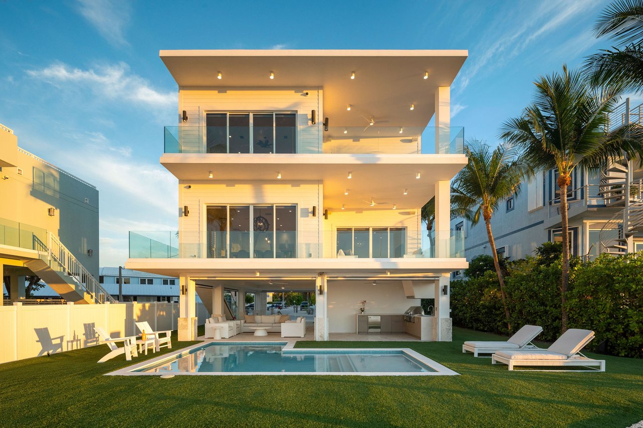 Waterfront Luxury Living in the Florida Keys