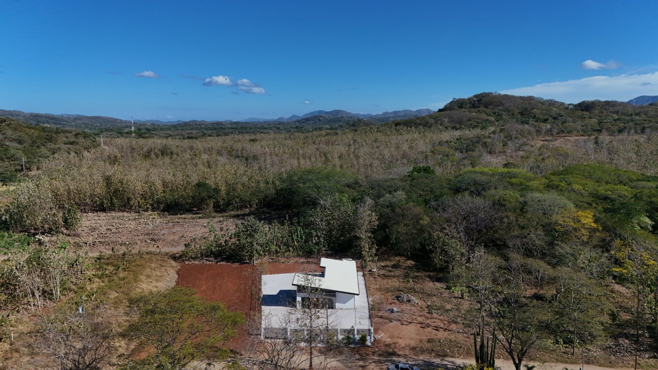 Villa Luz: Tropical Modern Home for Sale in Rancho Pinilla