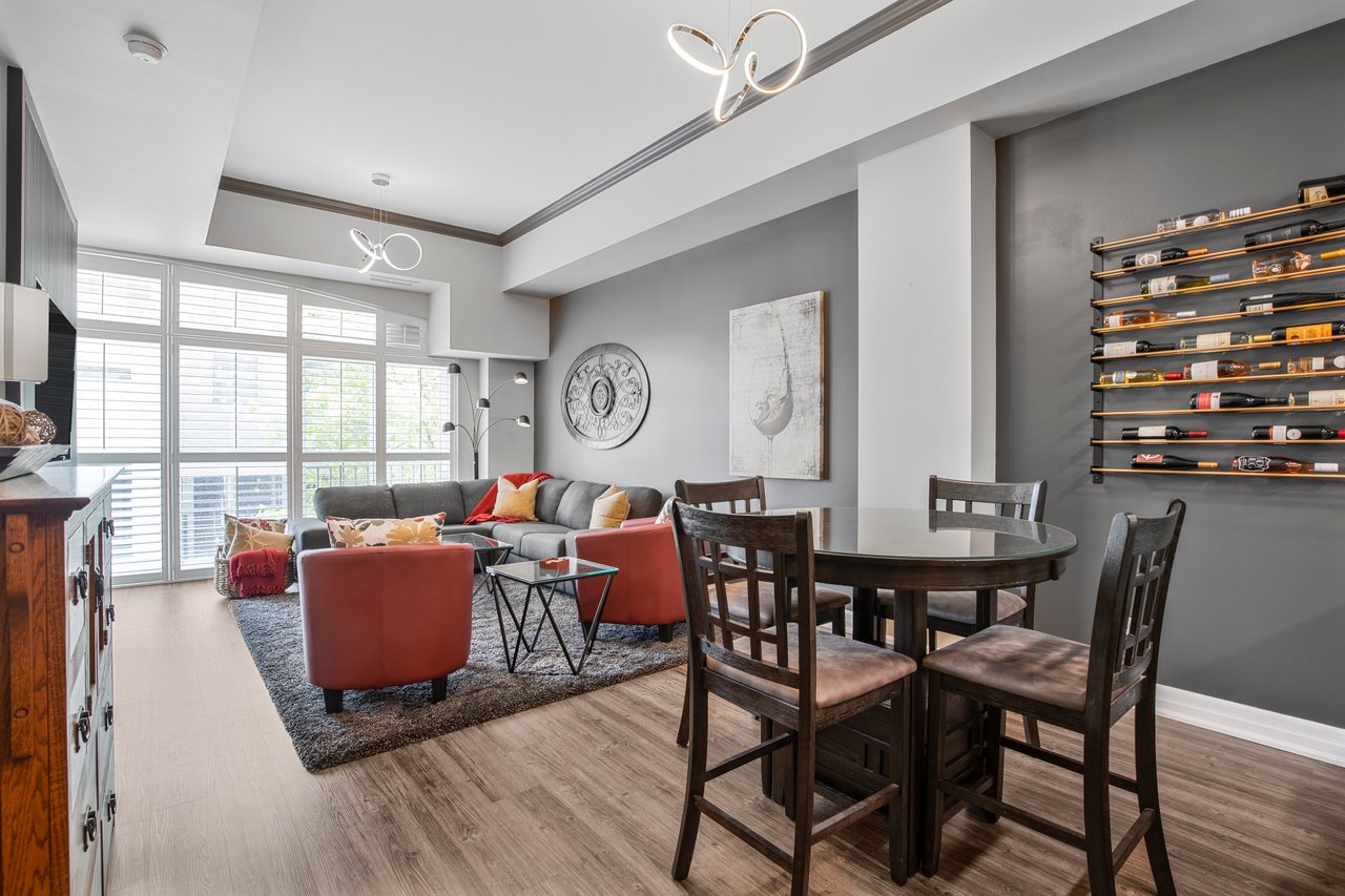 360 Pearl Street #201