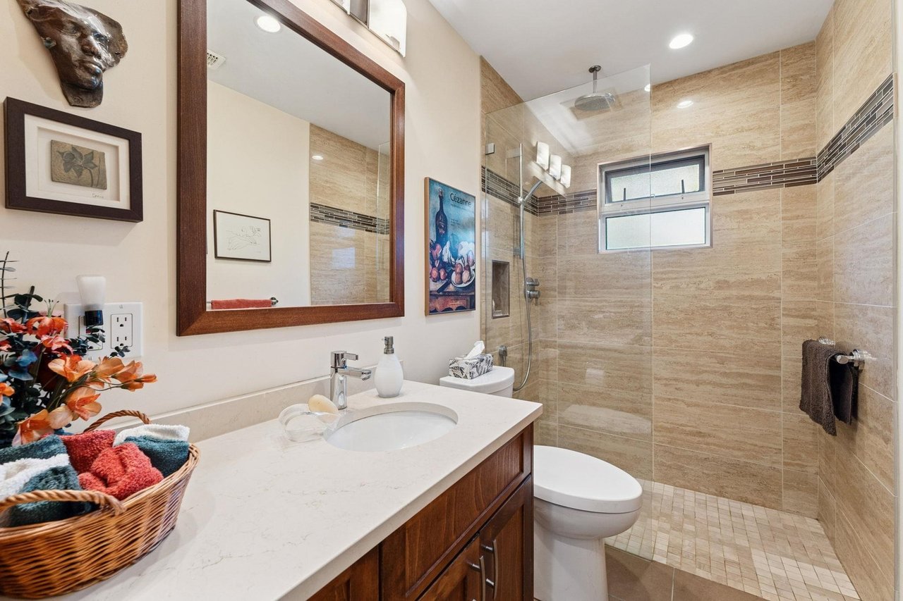 2658 Newmarket Dr