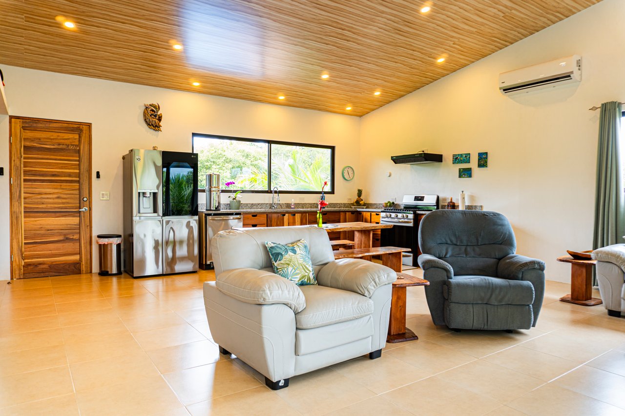 2-Bedroom Gem with Stunning Tropical Landscape in Uvita