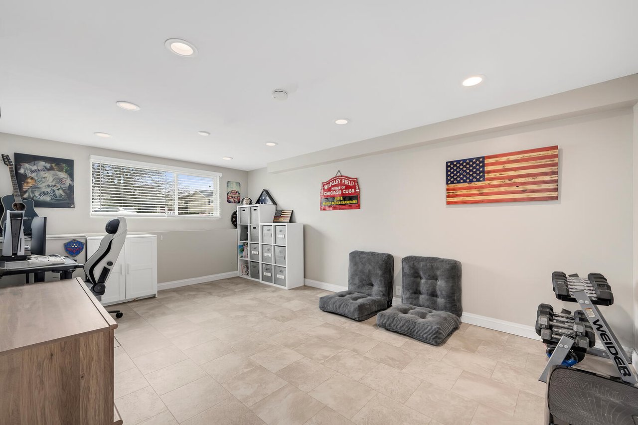 0S725 East St, Winfield IL – Updated Farmhouse with Charm, Space, and Location