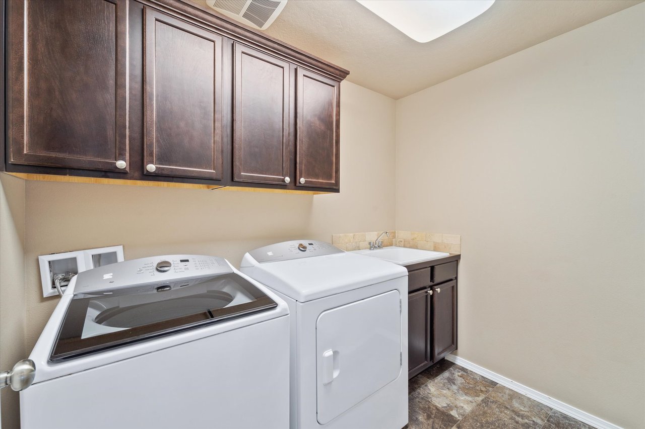 2654 Torrey Pines Way