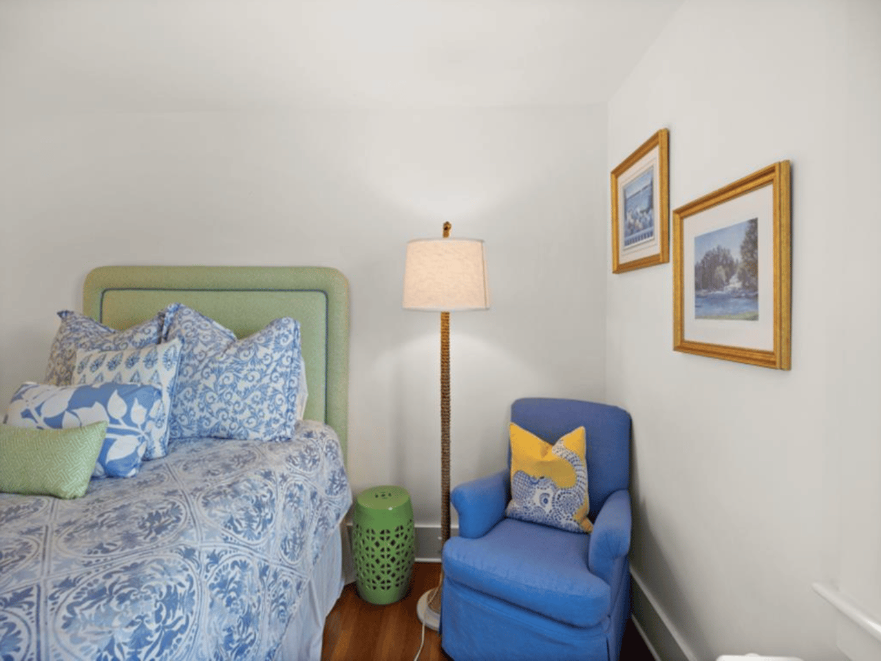 10 Shurtleffs Way