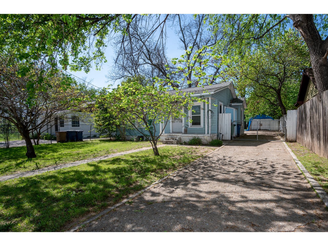 746 Springdale Rd