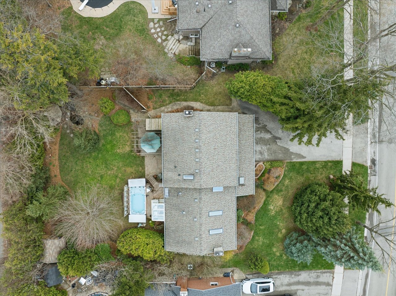 1443 Birchwood Dr