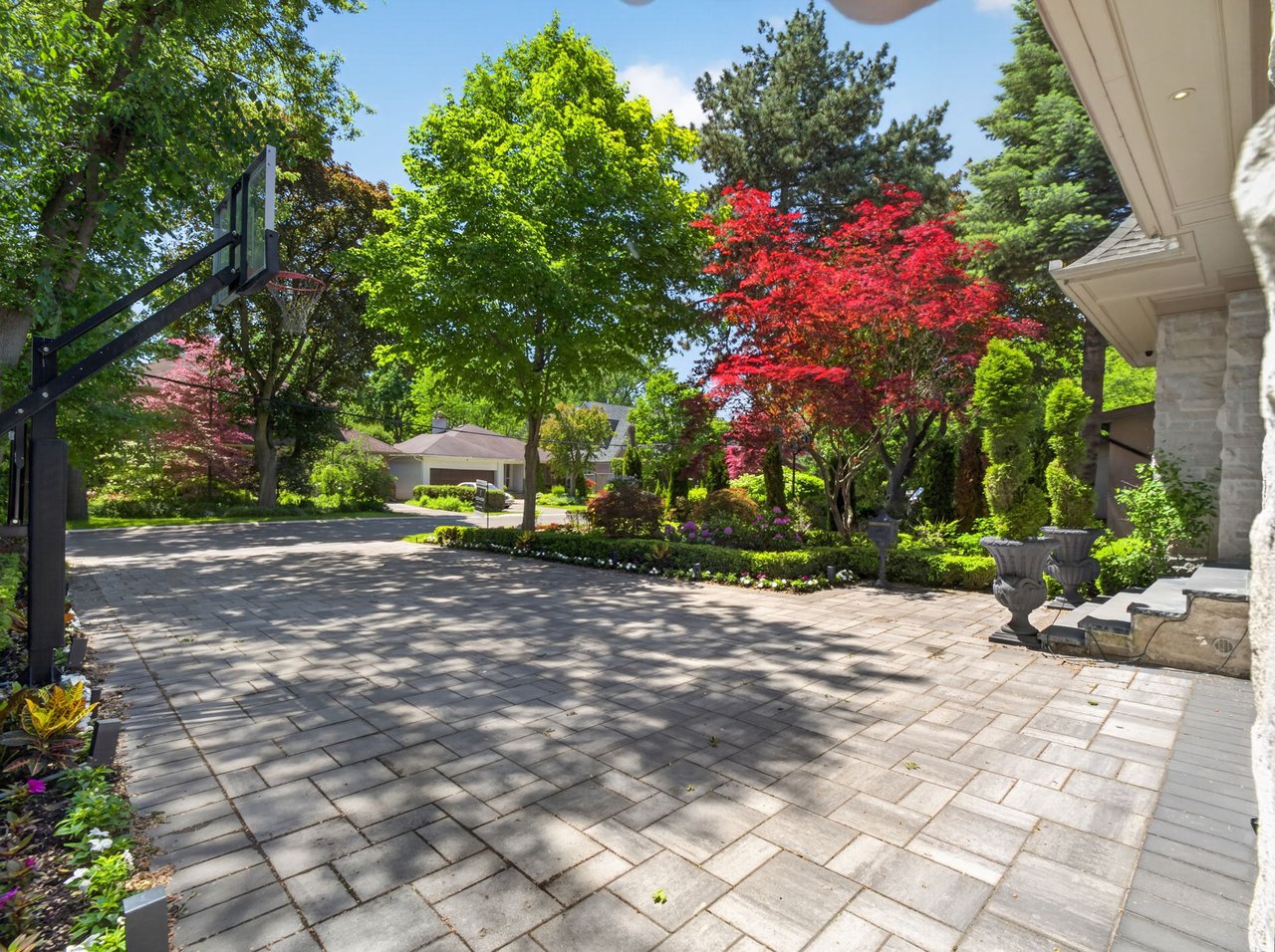 A Rare Ravine Estate