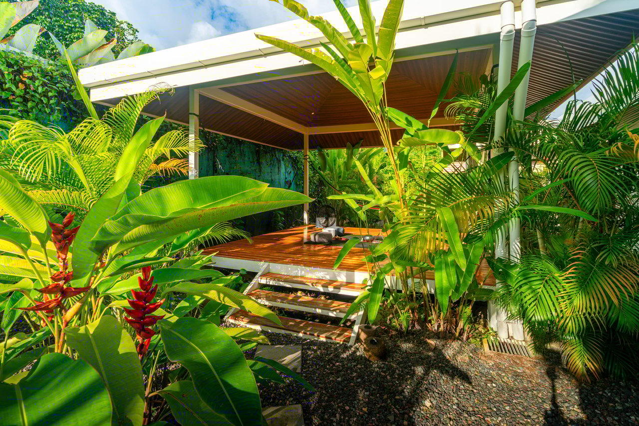 Income Ready Boutique Investment near Whale's Tail Beach