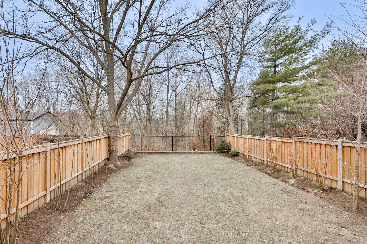 1176 Kane Road