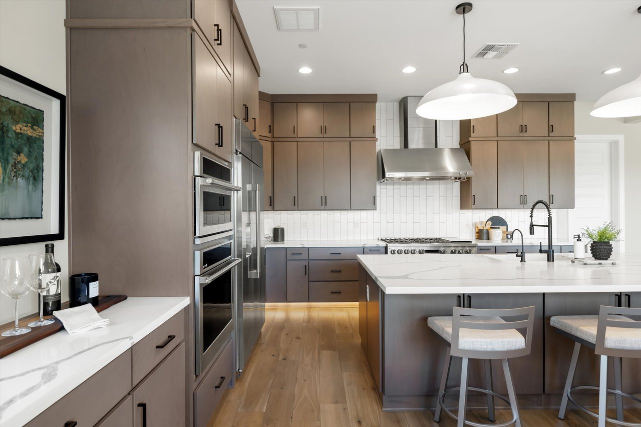 13114 E JUAN TABO Road