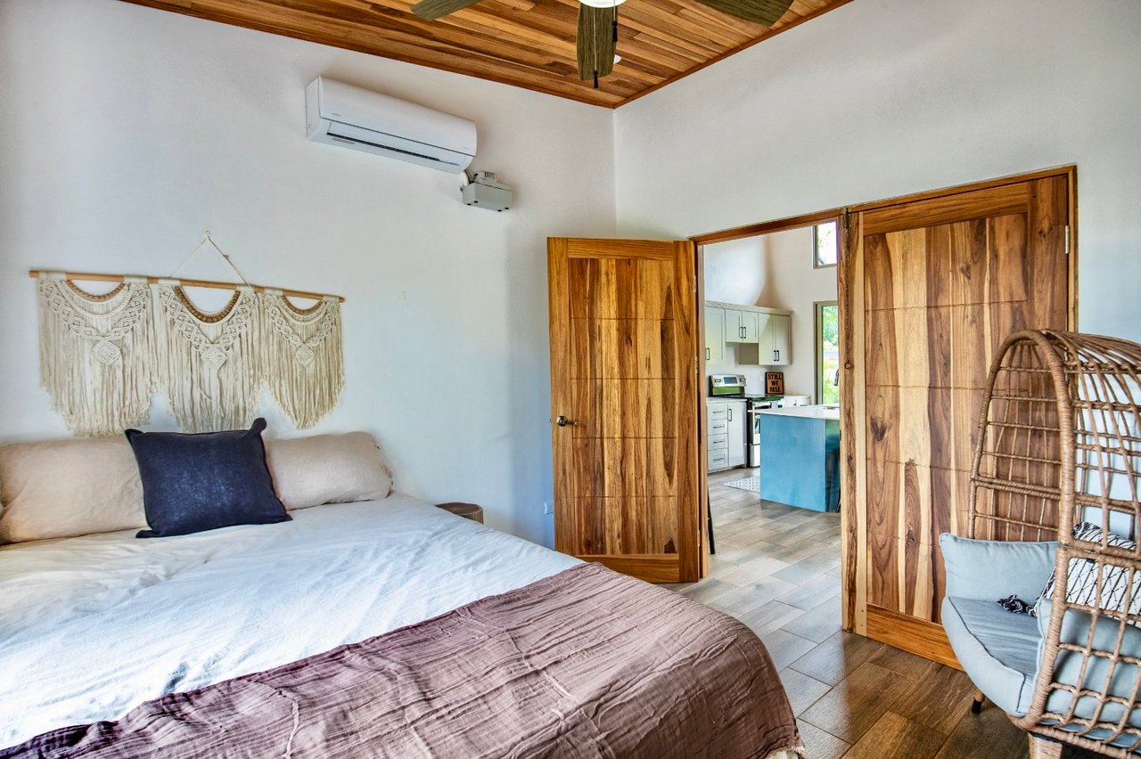 Mountain View 3 Bedroom Home in Toucan Gated Community