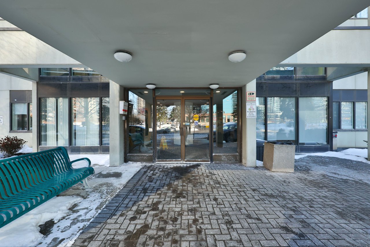 2109-350 Webb Drive, Mississauga