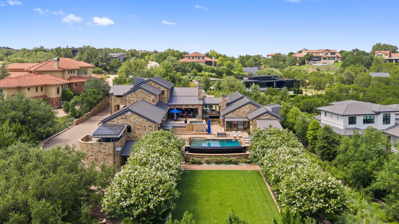5221 Musket Cove