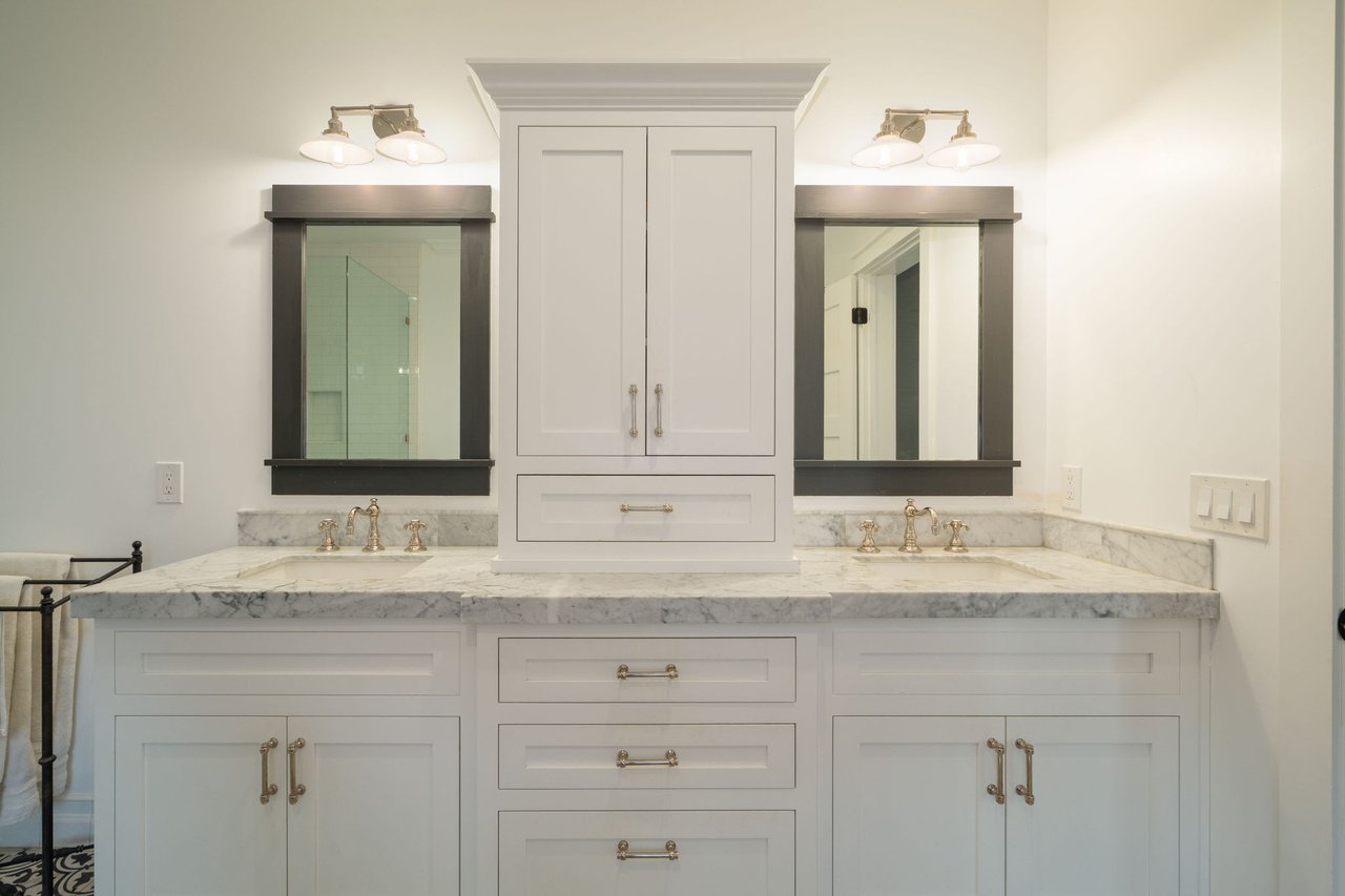 5627 E MONTEROSA Street