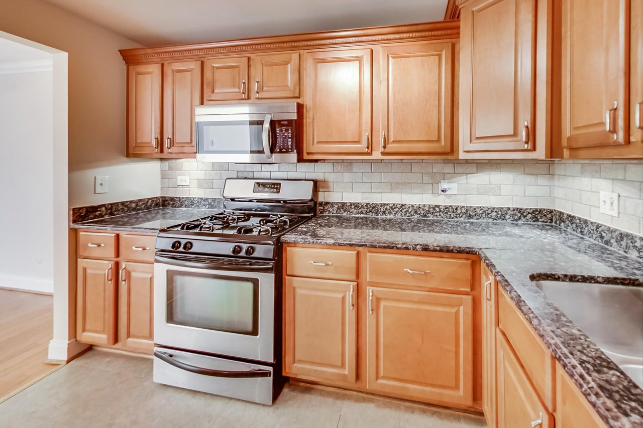 6333 N Milwaukee Ave Unit 1G