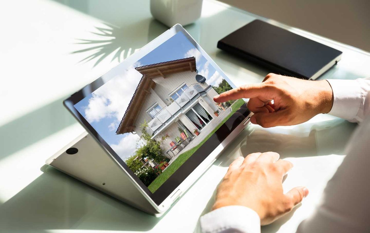 Why Some Homes Look Amazing Online but Disappoint in Person