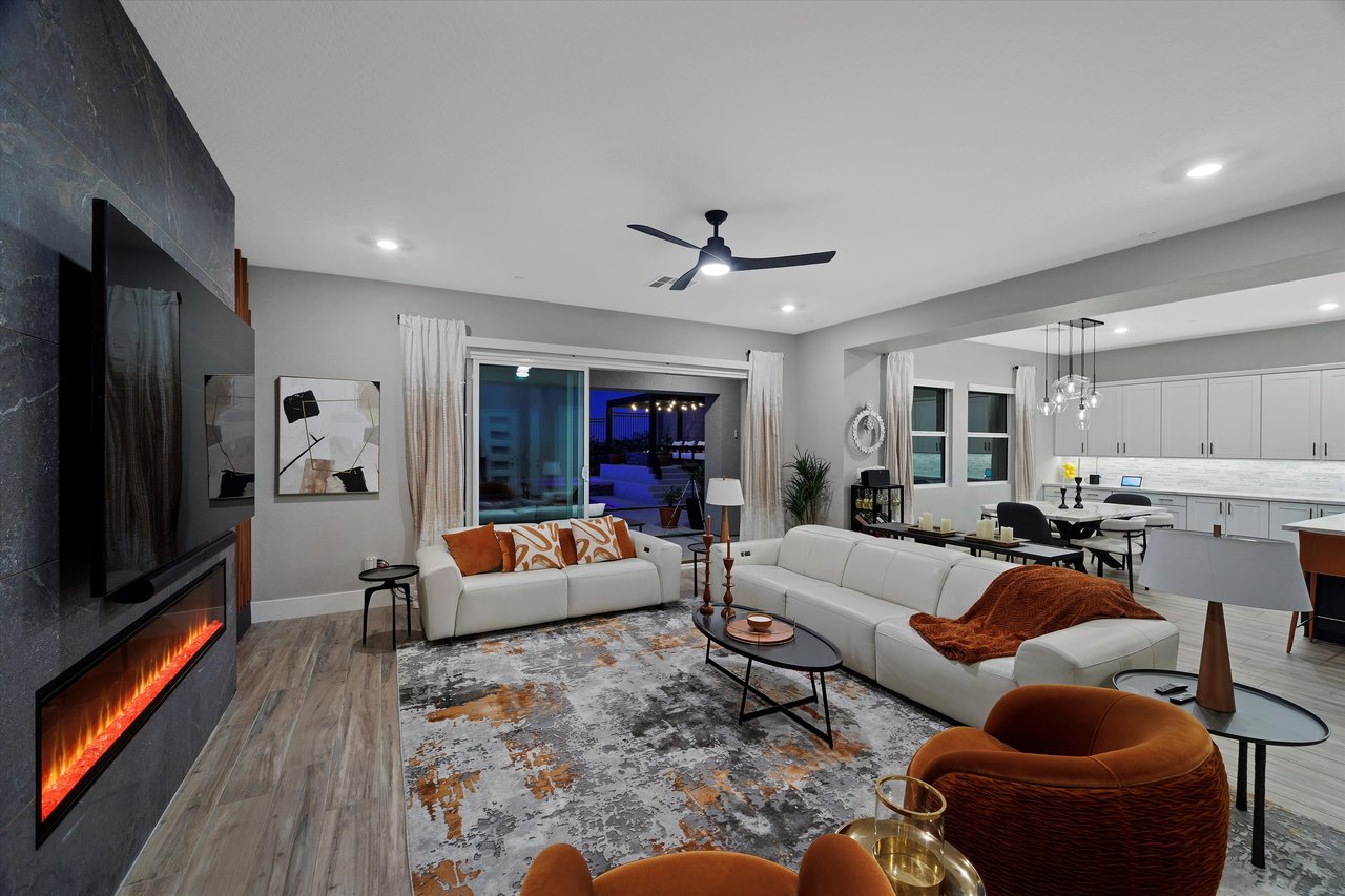258 Shaded Canyon Drive