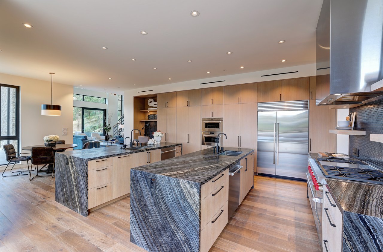 Modern Luxury - Completed in 2020