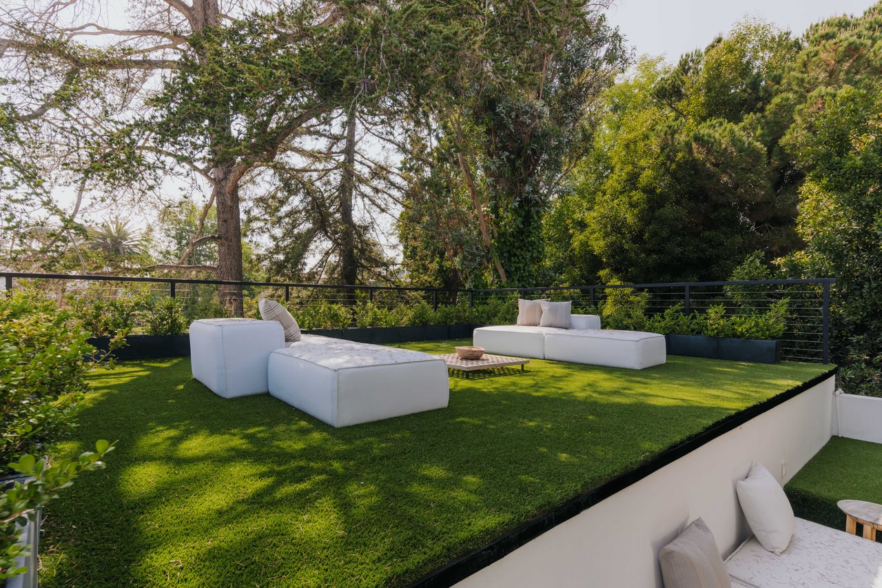 260 S Canyon View Dr