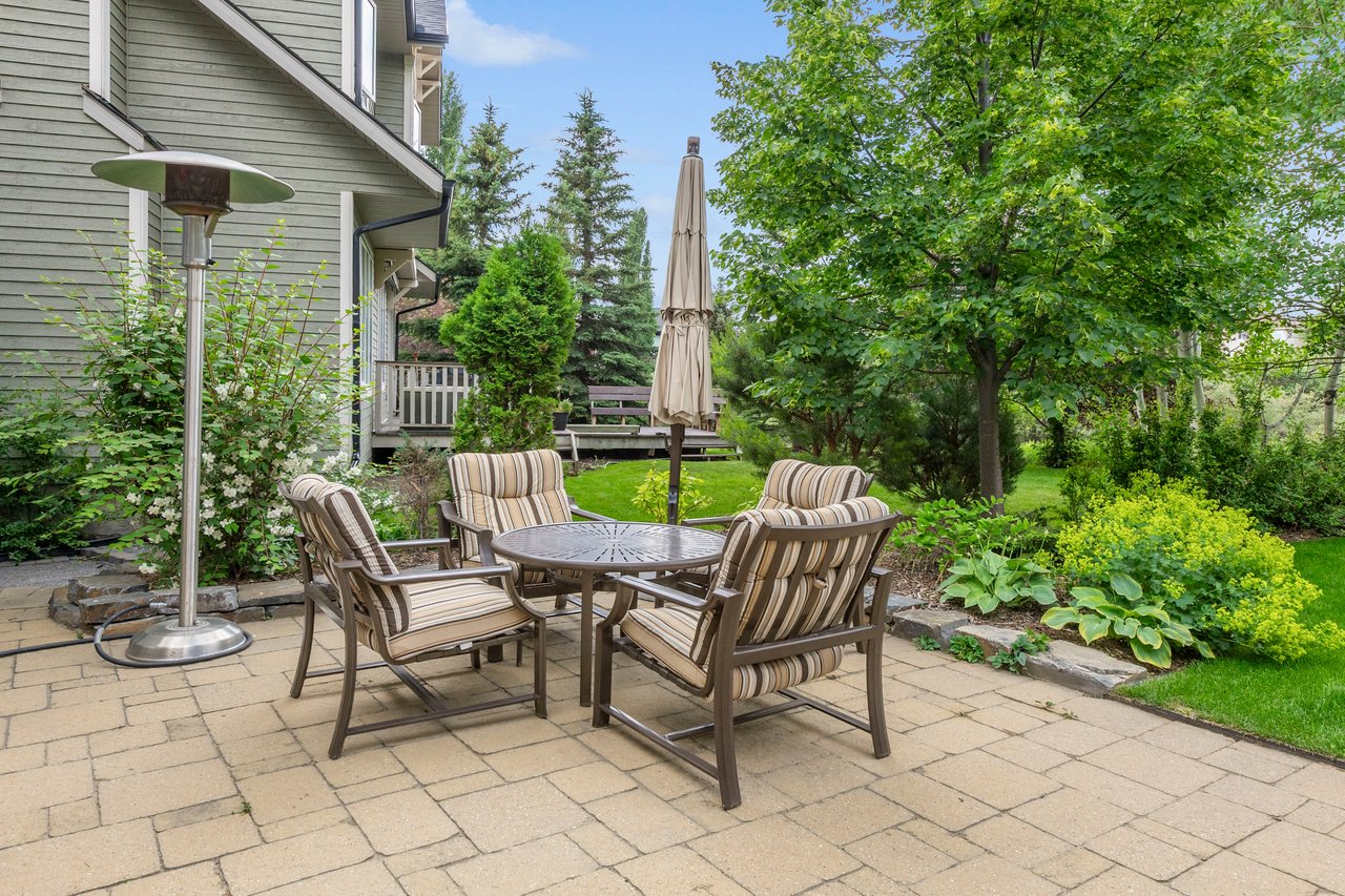 35 Tusslewood Drive NW