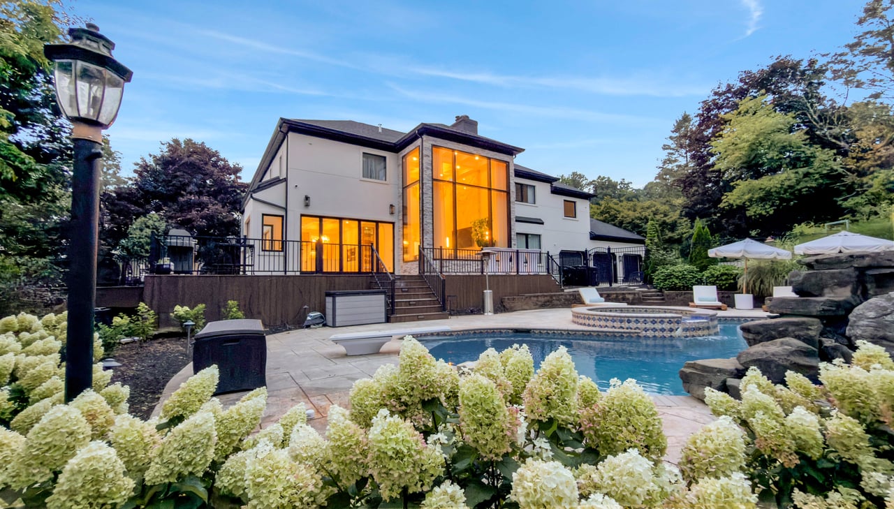5 Abbington Way, Mendham Twp.
