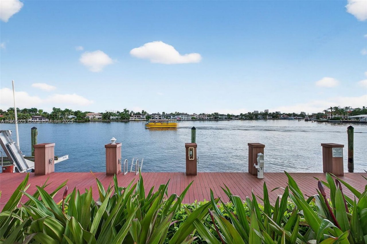 511 Bayshore Dr #1005