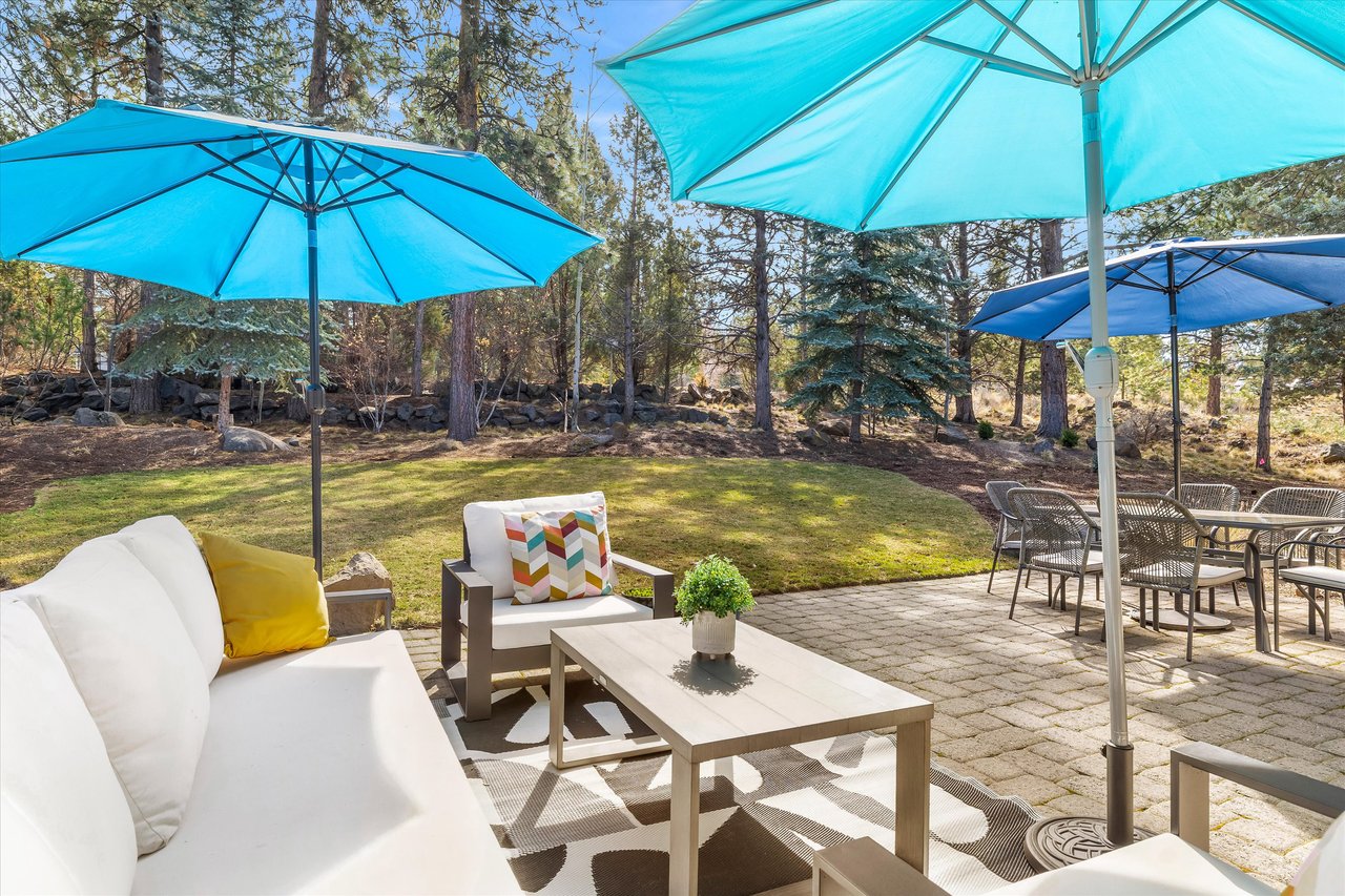 2589 NW Champion Circle