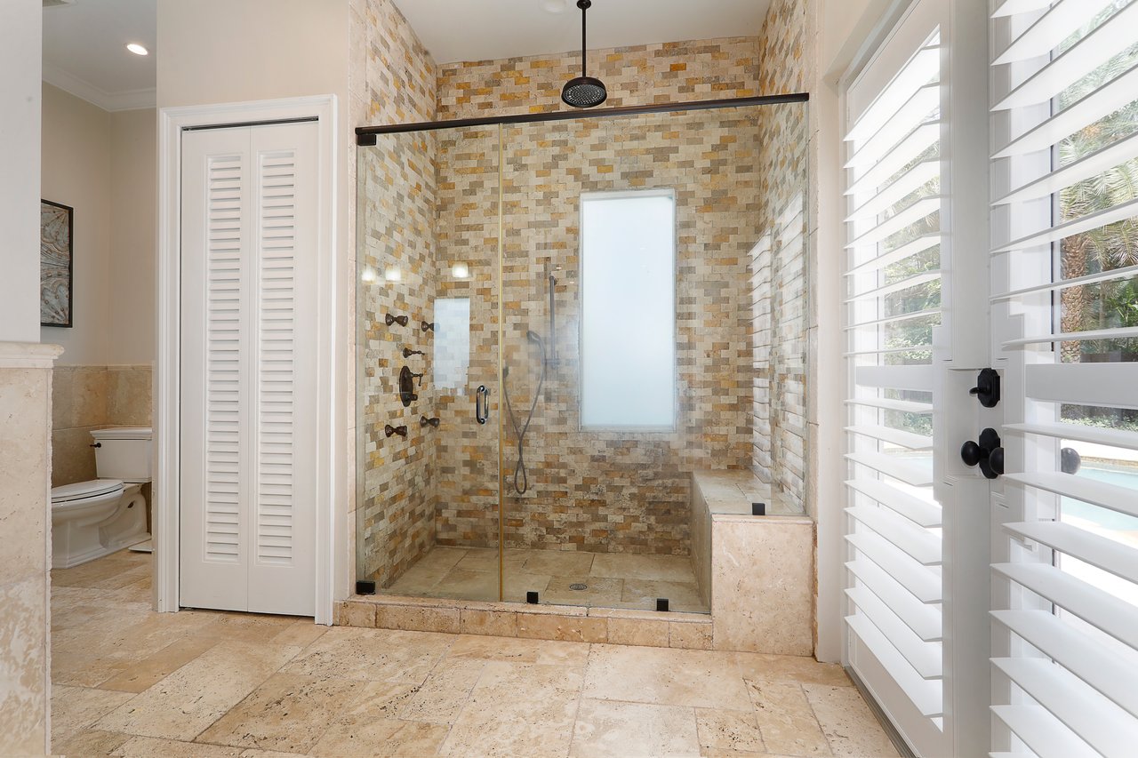 Luxury Living in the Heart of South Miami