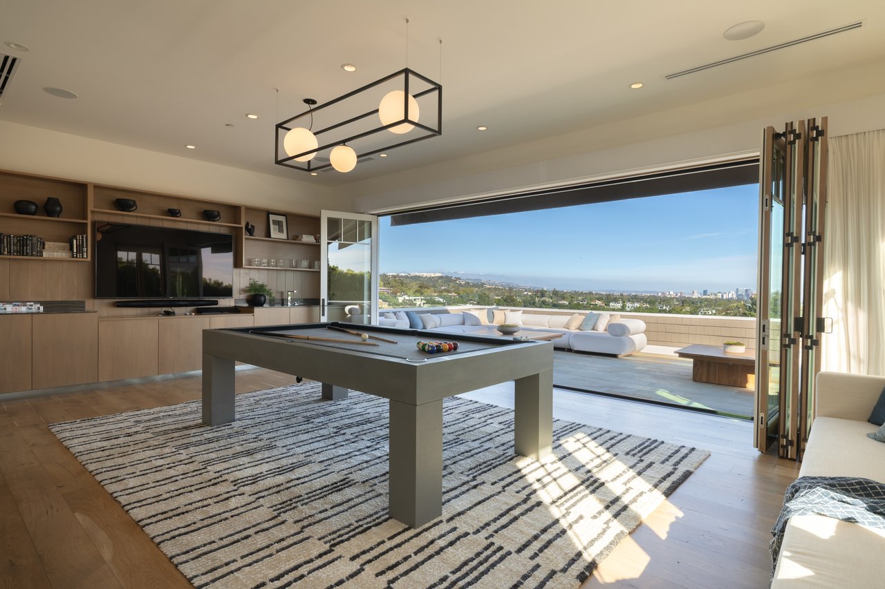 1722 San Remo Dr, Pacific Palisades