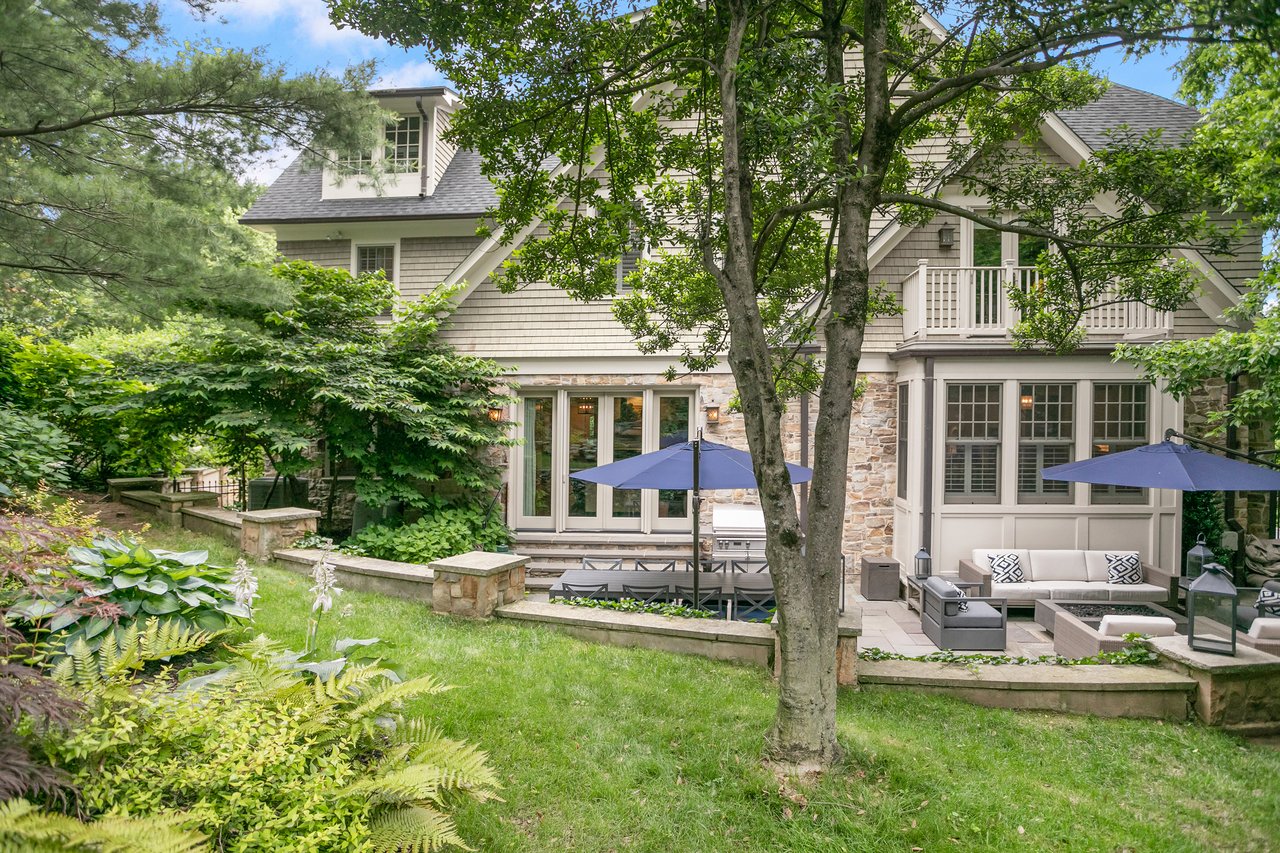 5025 Linnean Ave NW, Washington, DC 20008