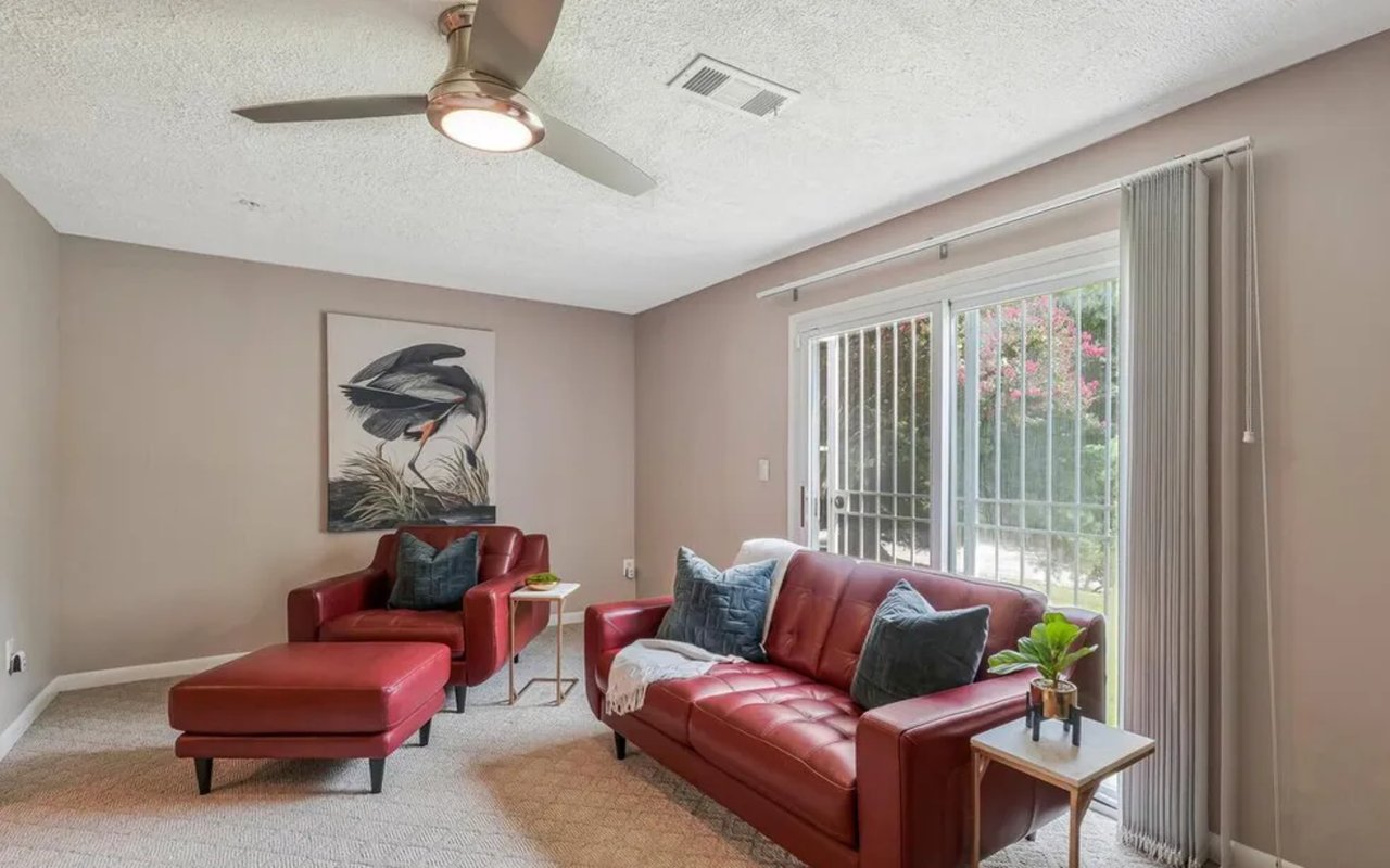 4660 Winterberry Lane, Oxon Hill, MD 20745 Now Has a New Price of $2,950!