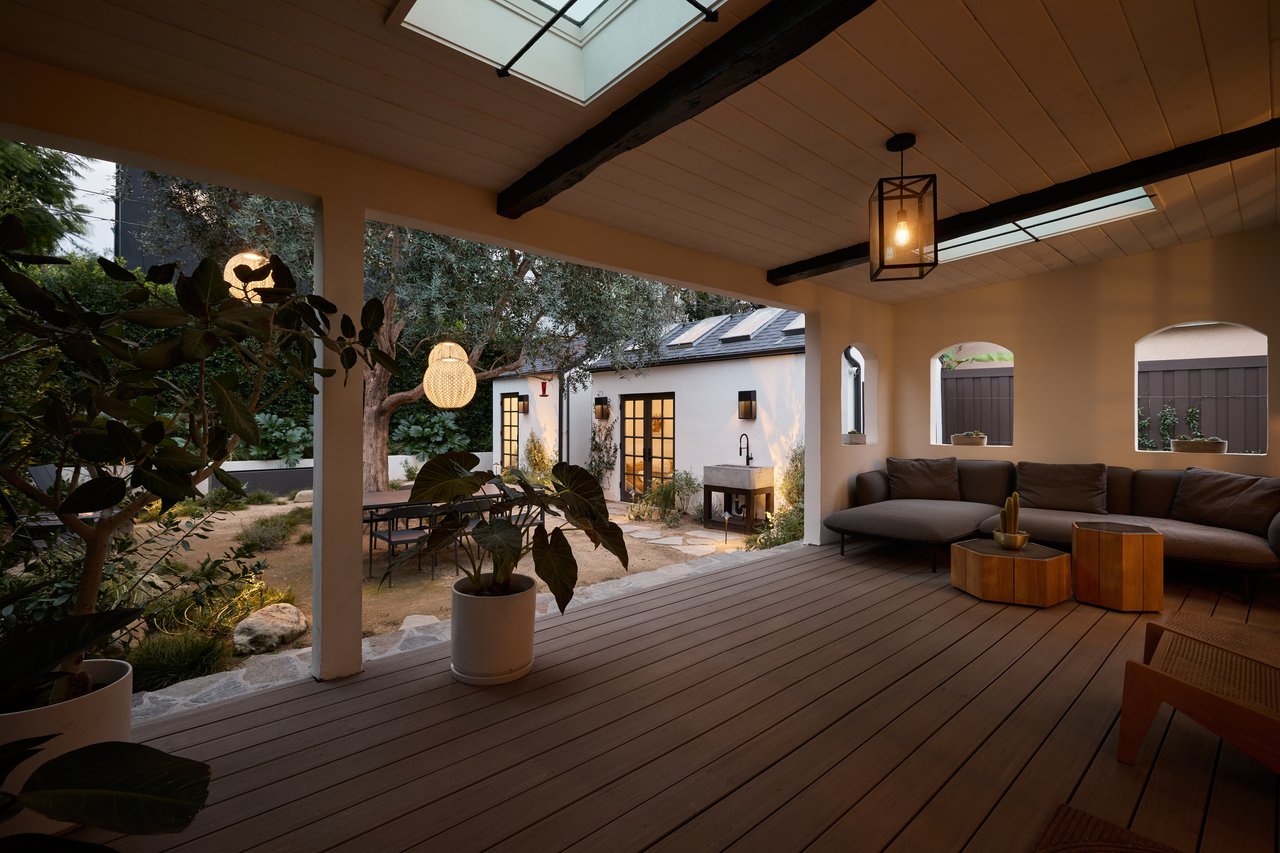 1720 Washington Way, Venice 