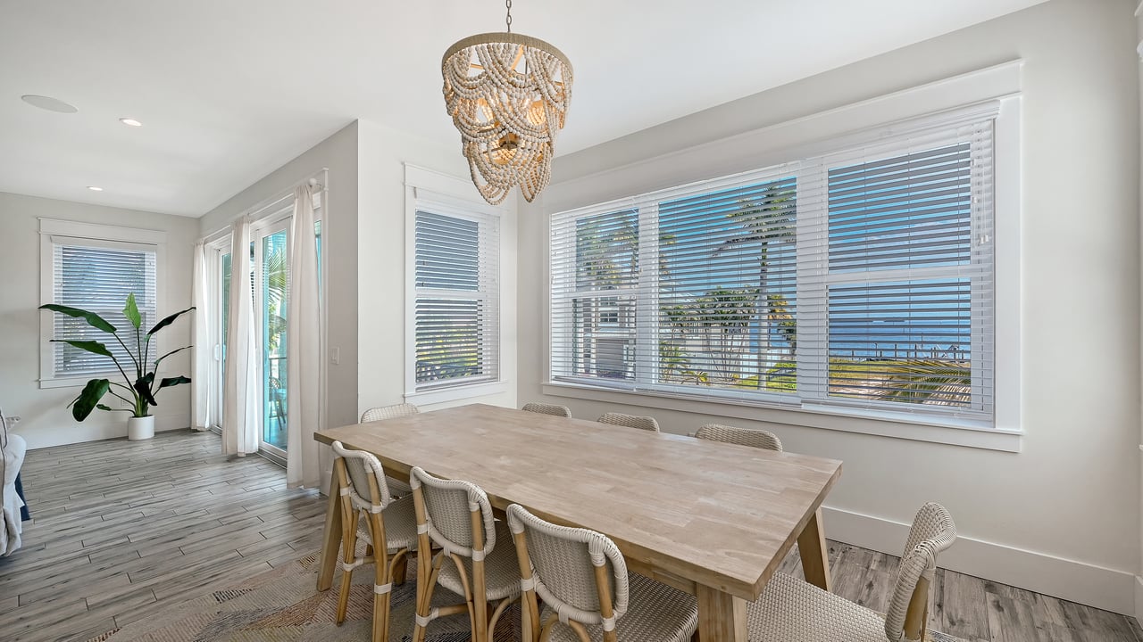 2206 Avenue A, Bradenton Beach, Florida