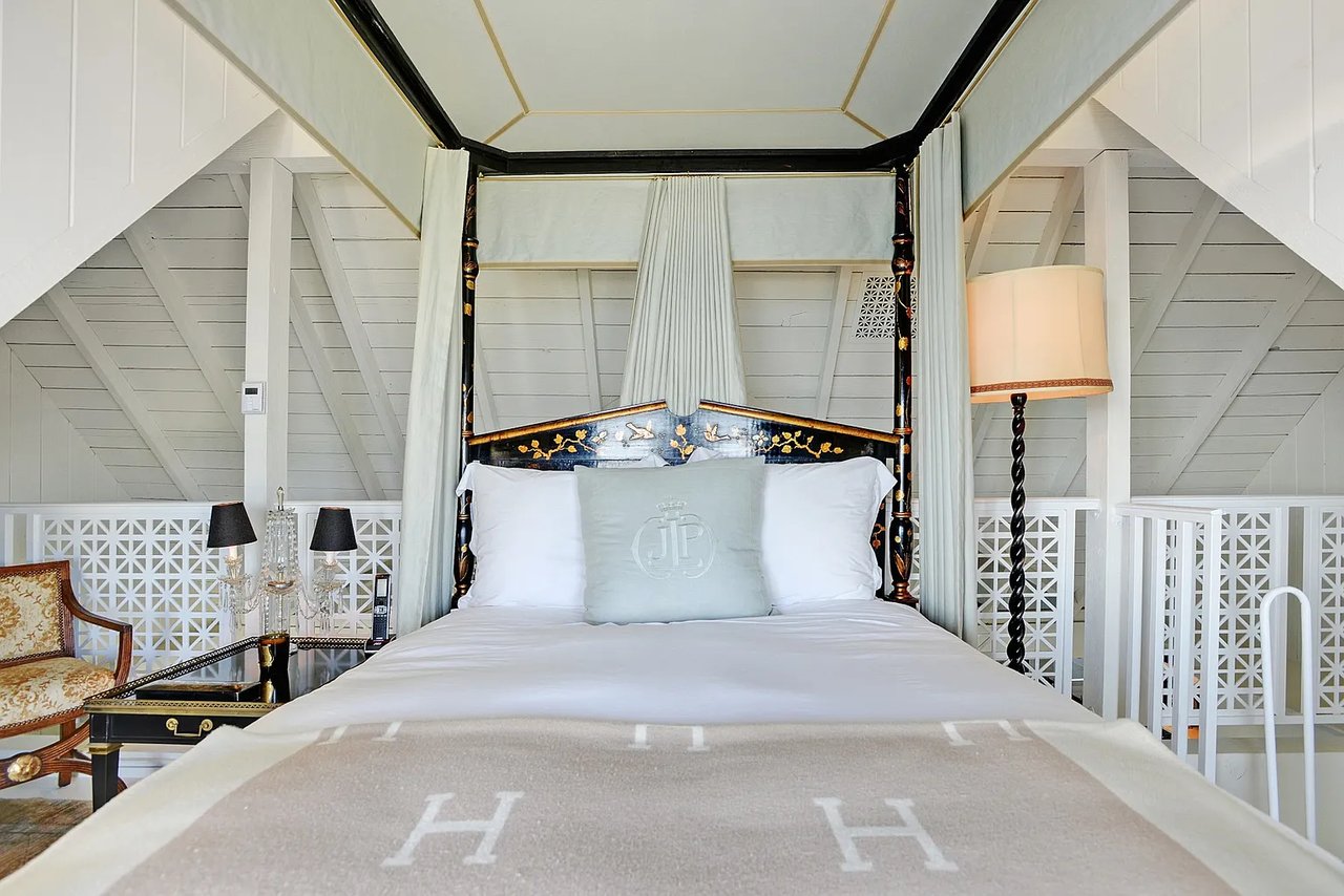 23618 Malibu Colony Rd