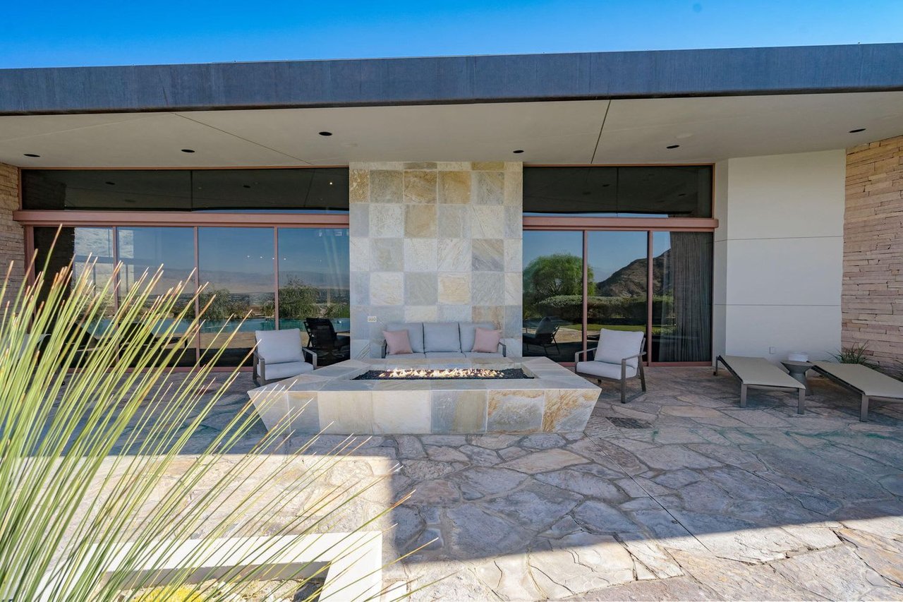 45 Sky Ridge Rd