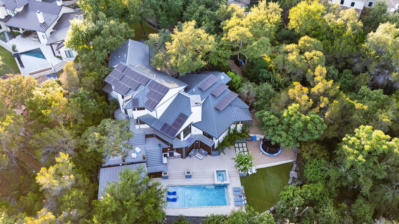 3200 Three Rivers Drive