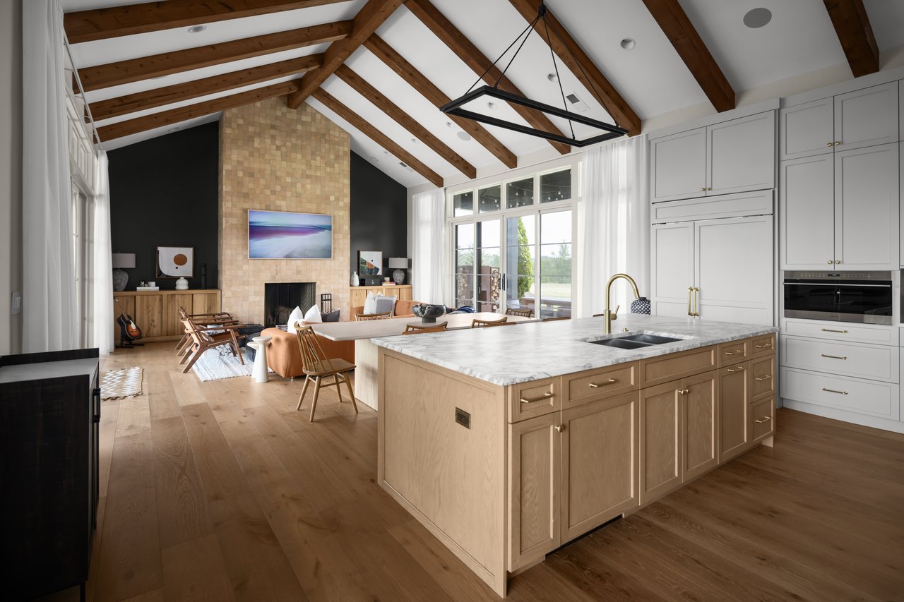 7365 Harlow Dr | Troubadour