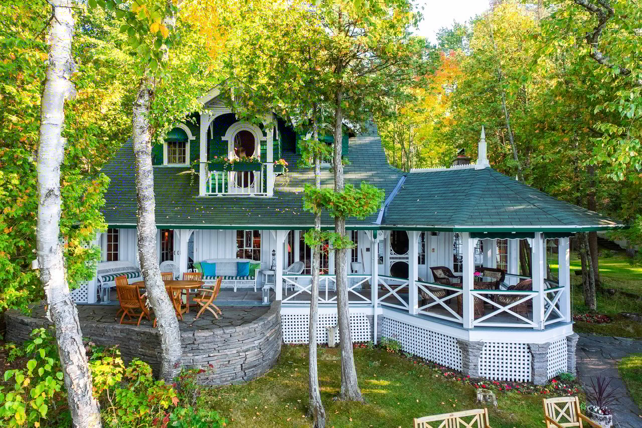 Lake Rosseau Landmark