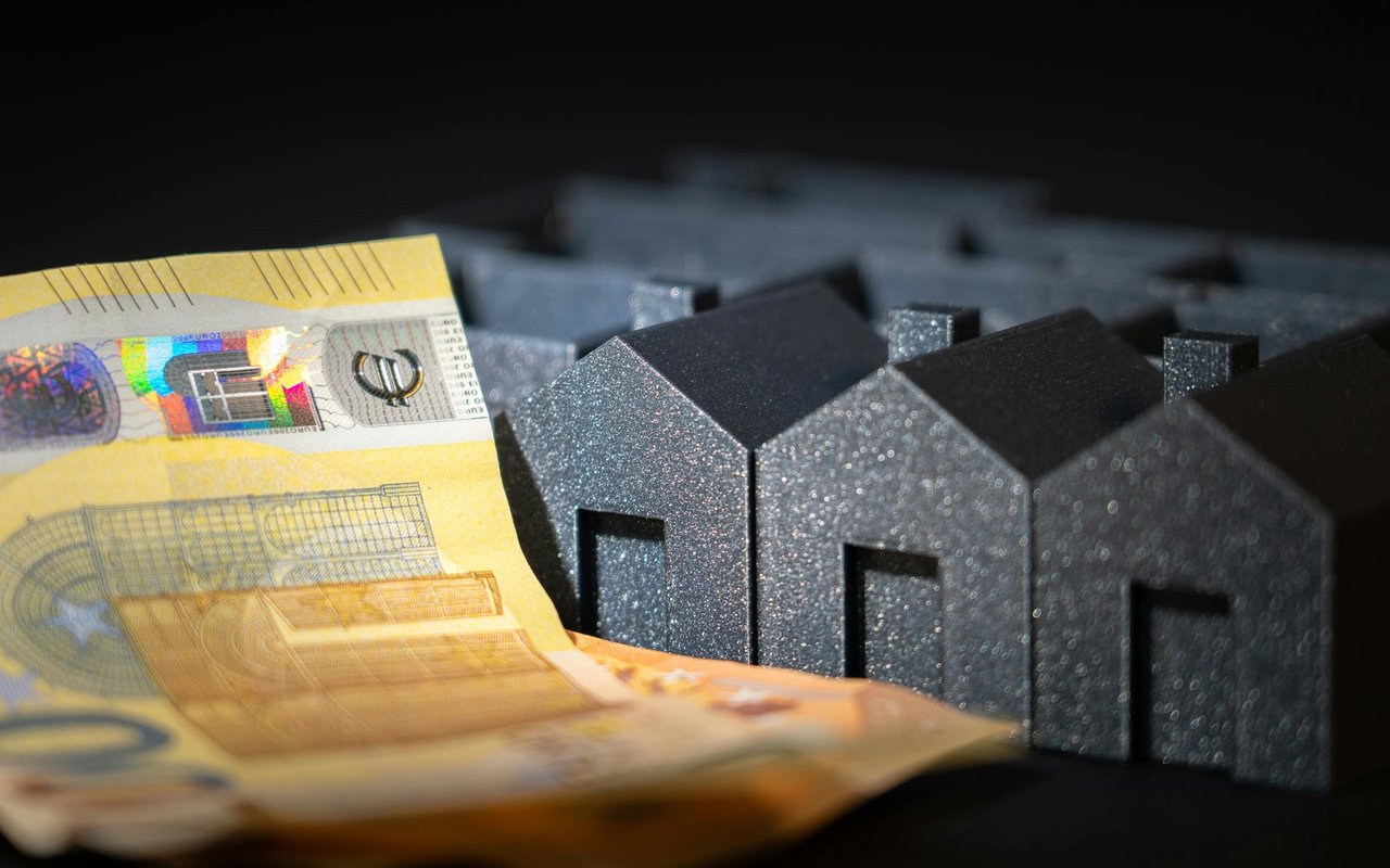 Home Prices Aren't Declining, What Headlines Are You Seeing?