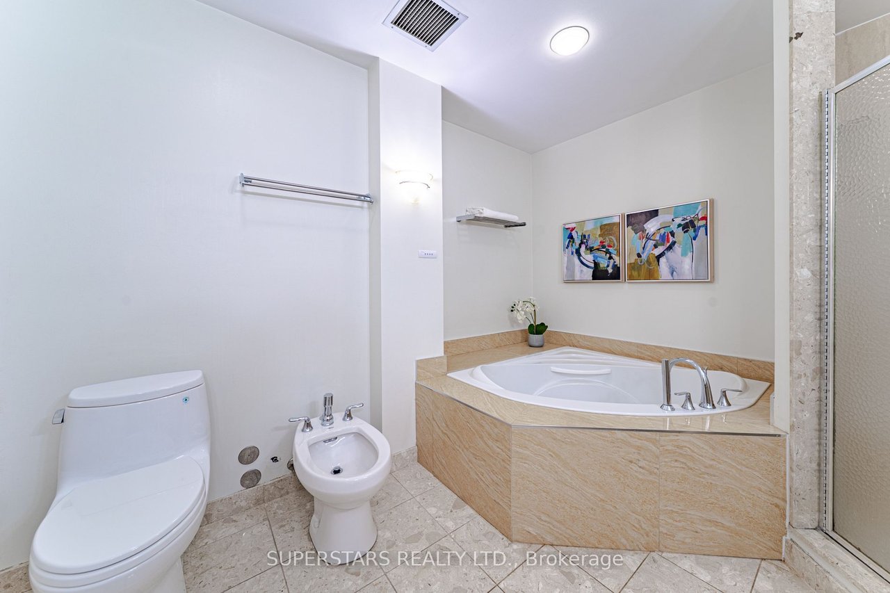 LUXURY WITH KILLER VIEWS