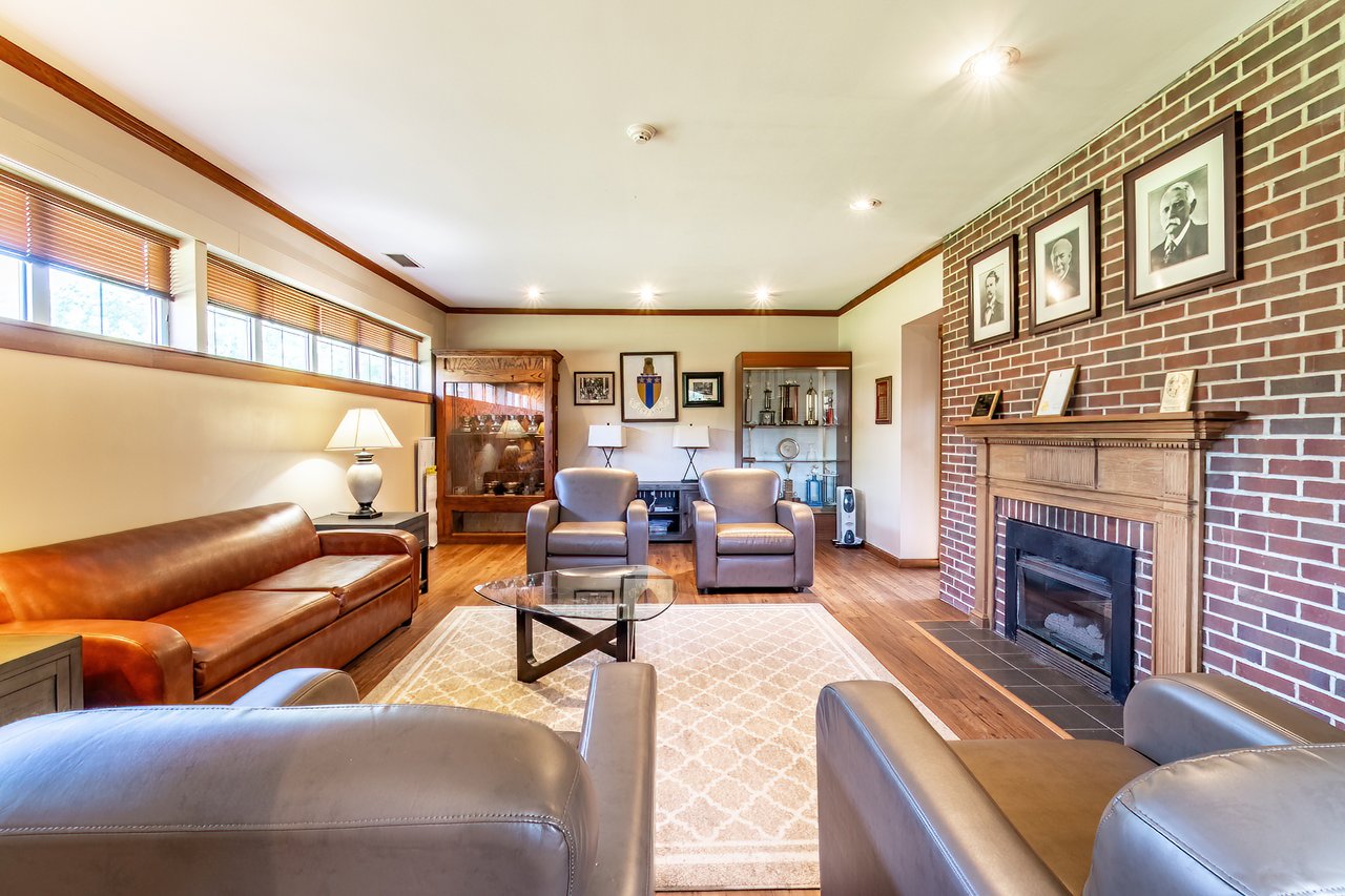 Ball State Greek House Goes to Public Auction